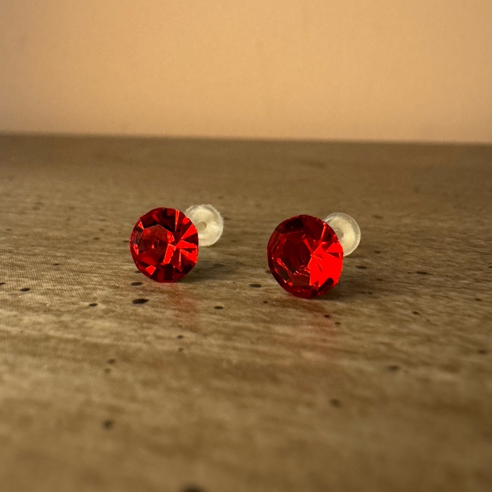 Source Unknown Red Crystal Stud Earrings